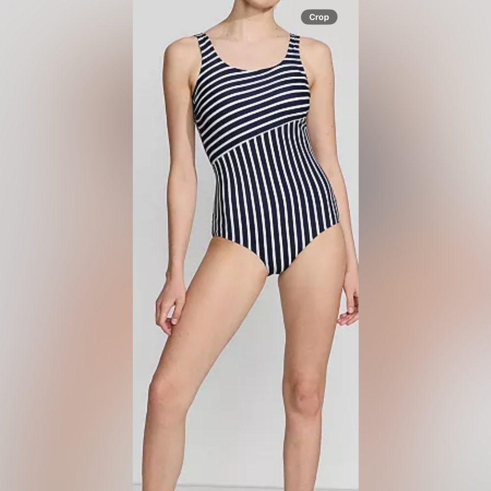 Lands' End NavyWhite stripe lined sewn in bra full coverage Swimwear size8 UPF50
